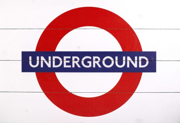 London Underground Sign - obraz na drewnie