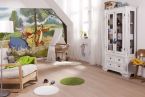 Aranżacja pokoju dziecinnego z fototapetą na ścianę z Kubusia Puchatka