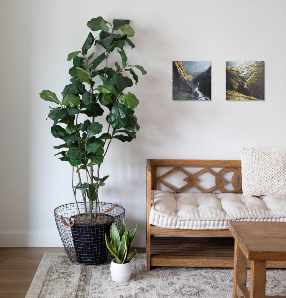 Plakat z mapą w oprawie w formie dekoracji na ścianę